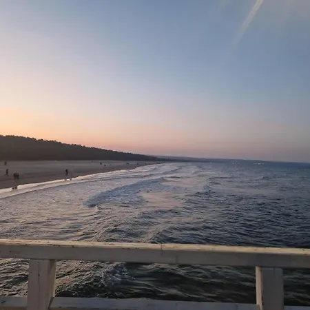 Broniewskiego 6 Apartment *