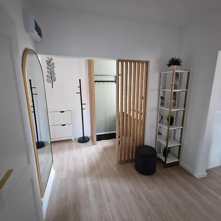 Apartment Broniewskiego 6 Danzig