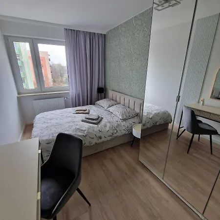 Lägenhet Broniewskiego 6 *