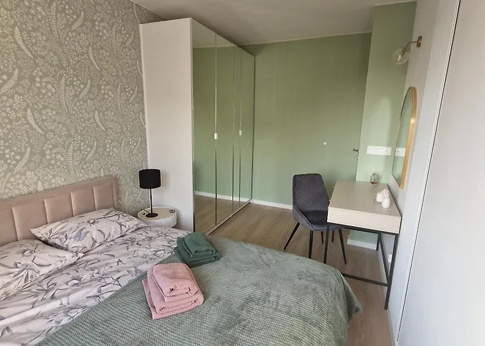 Apartamento Broniewskiego 6 *